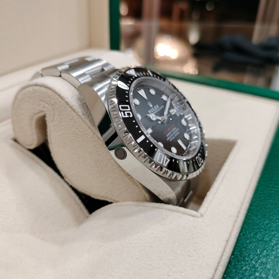 Rolex Sea Dweller 126600